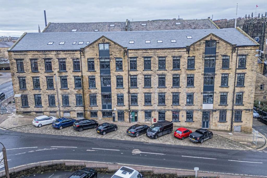 Chic Mill Conversion Beside Piece Hall & Eureka! Halifax Dış mekan fotoğraf